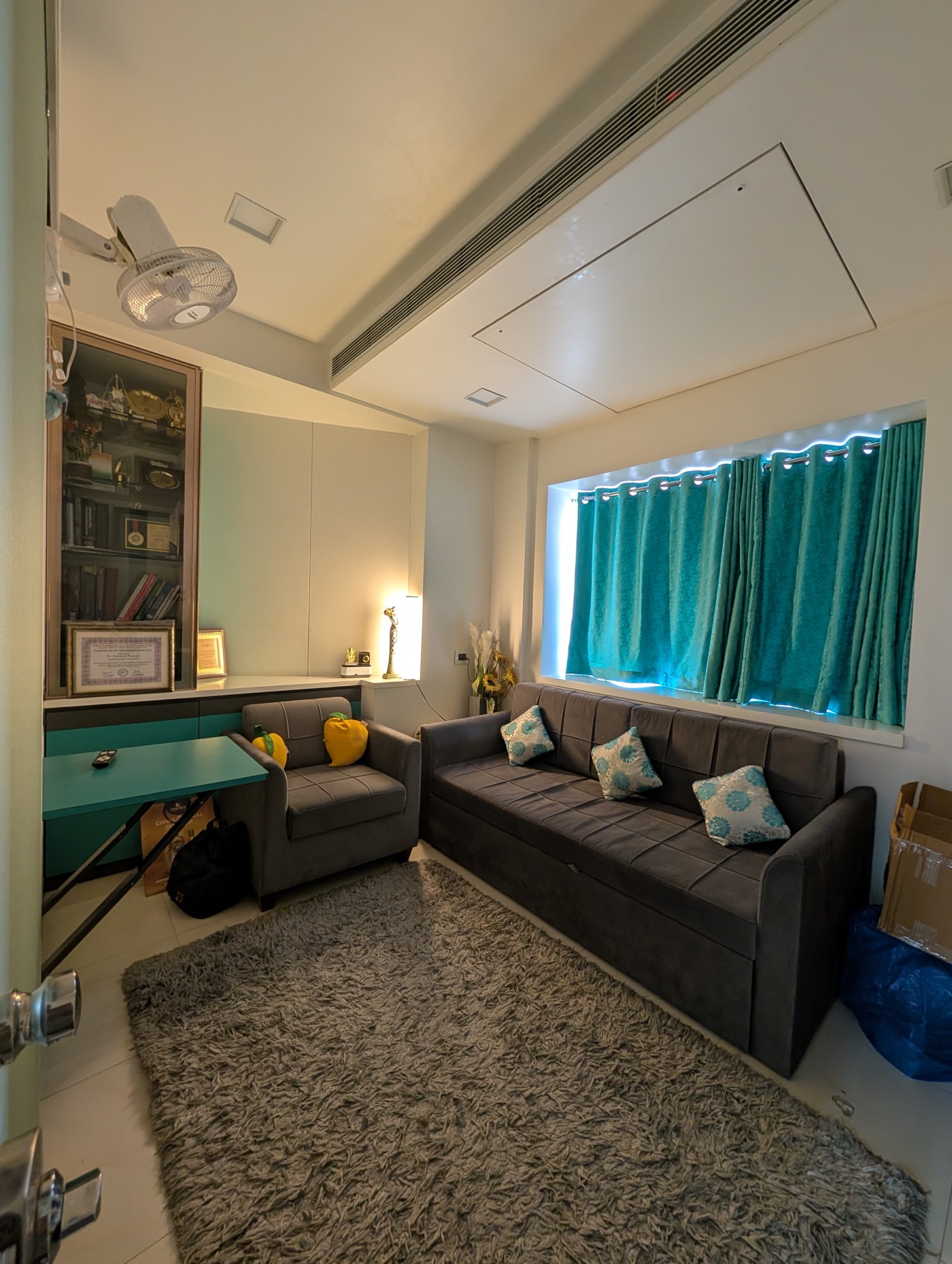 The consulting room where findings are discussed with patients